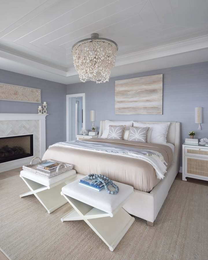 Coastal Calm in a Modern Bedroom